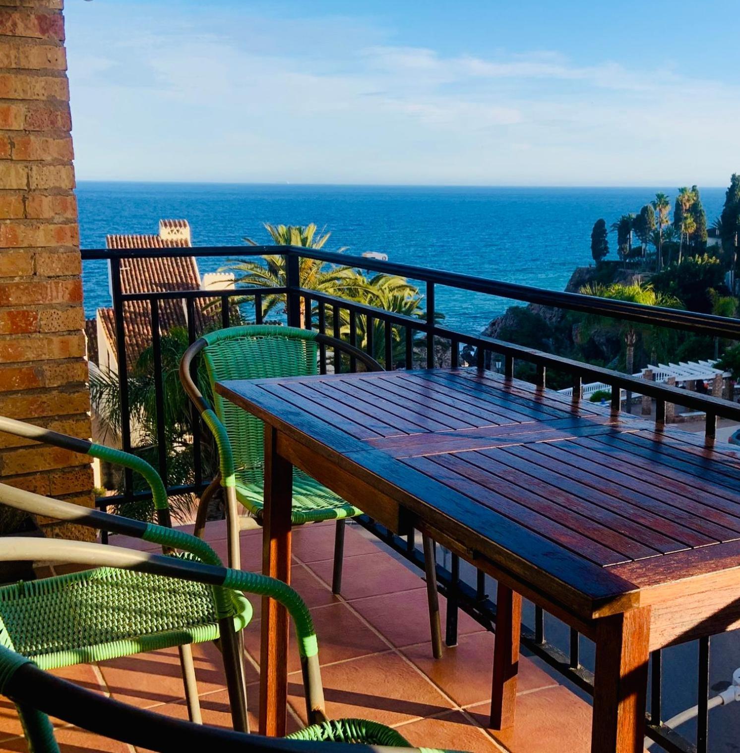 Luxury Sea View 2 Bedroom Apartment By Maison Jaken Nerja Extérieur photo